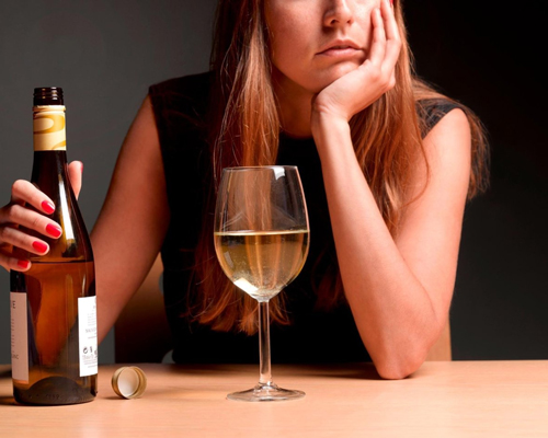 Анонимное лечение женского алкоголизма в Приозерске